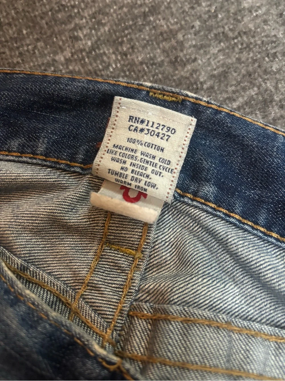 True Religion | Men's Vintage Denim Jeans | Y2K | Distressed Wash | Size 32